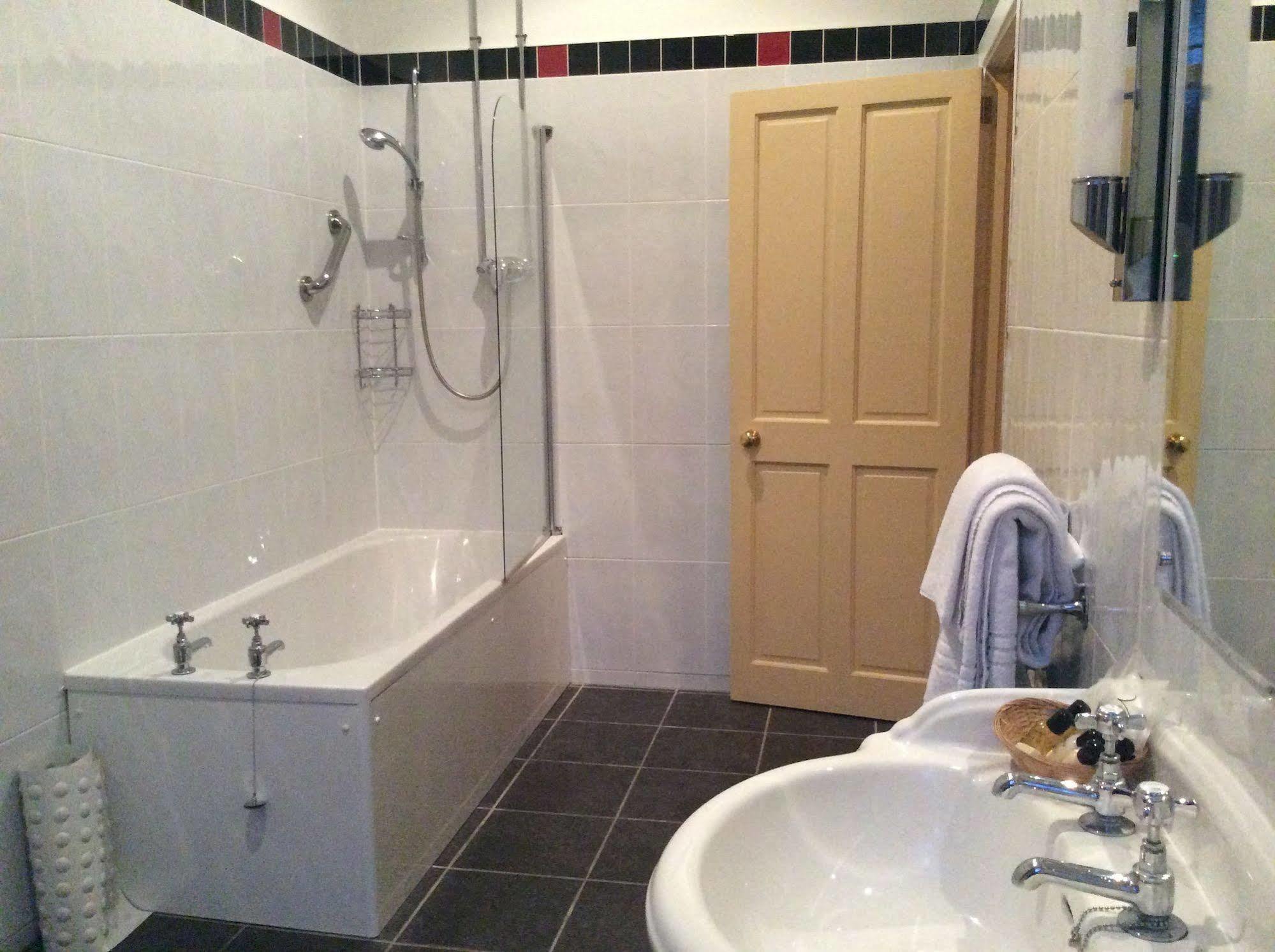 Taychreggan Hotel Данди Экстерьер фото